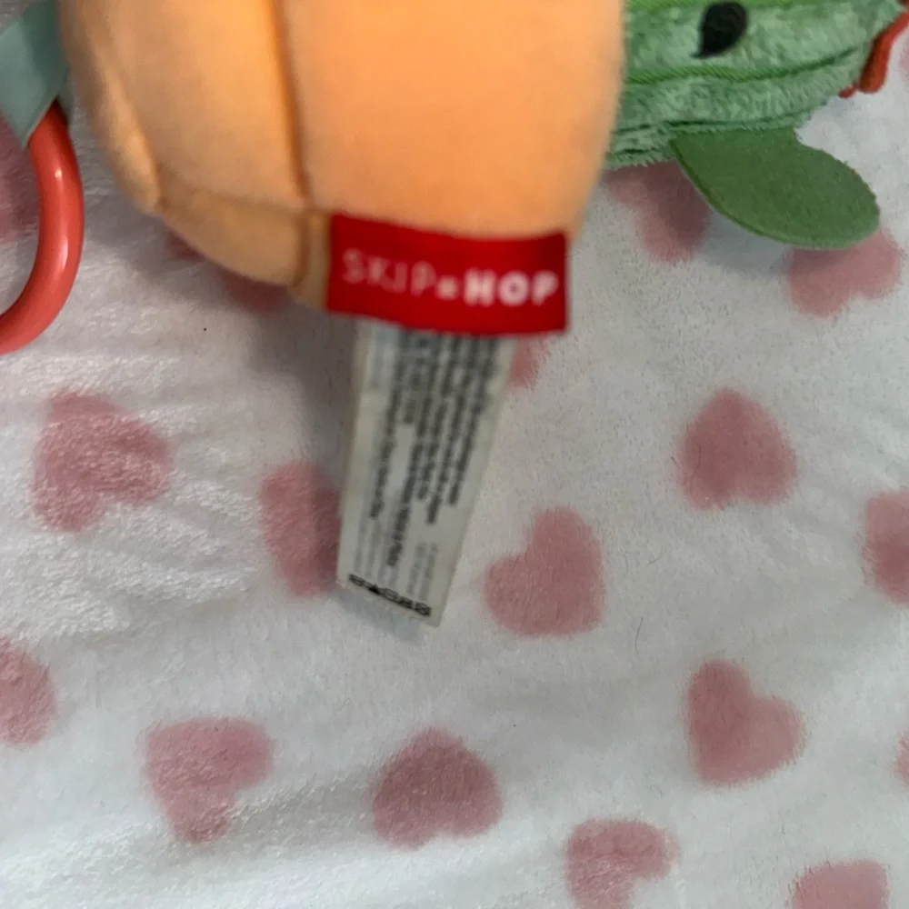 Skip Hop Retracting Vibrating 5" Plush Cactus in Pot Stuffed Animal Baby Toy - Picture 2 of 8